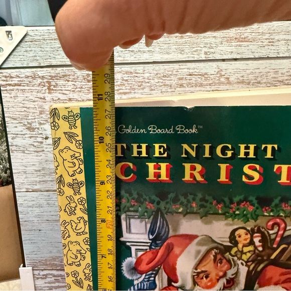 The Night Before Christmas Book by Clement C. Moore a Big Golden Board Book - Picture 8 of 10